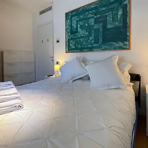 Appartamento Porta Romana, Milano